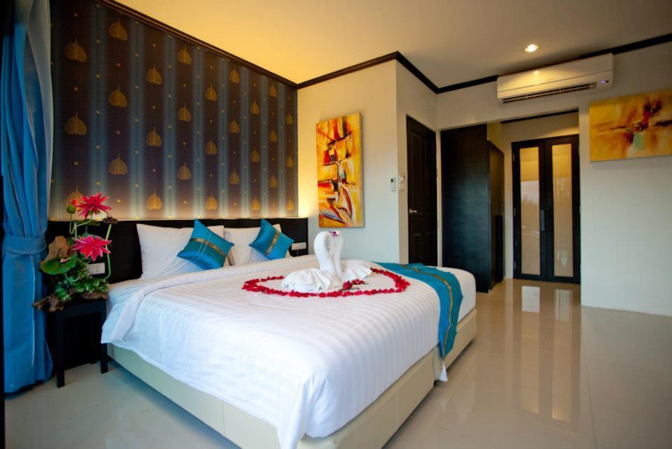 Kata Green Beach Hotel מראה חיצוני תמונה