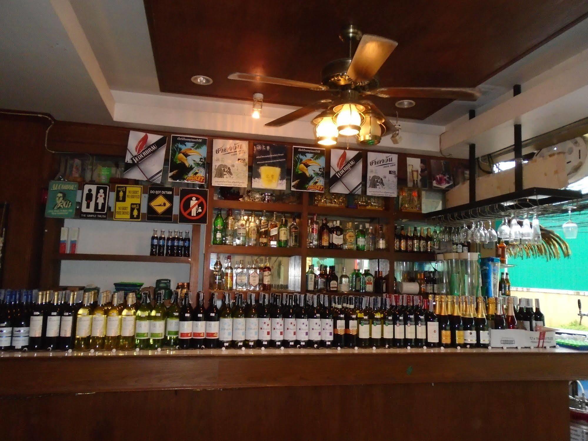 Kata Green Beach Hotel מראה חיצוני תמונה
