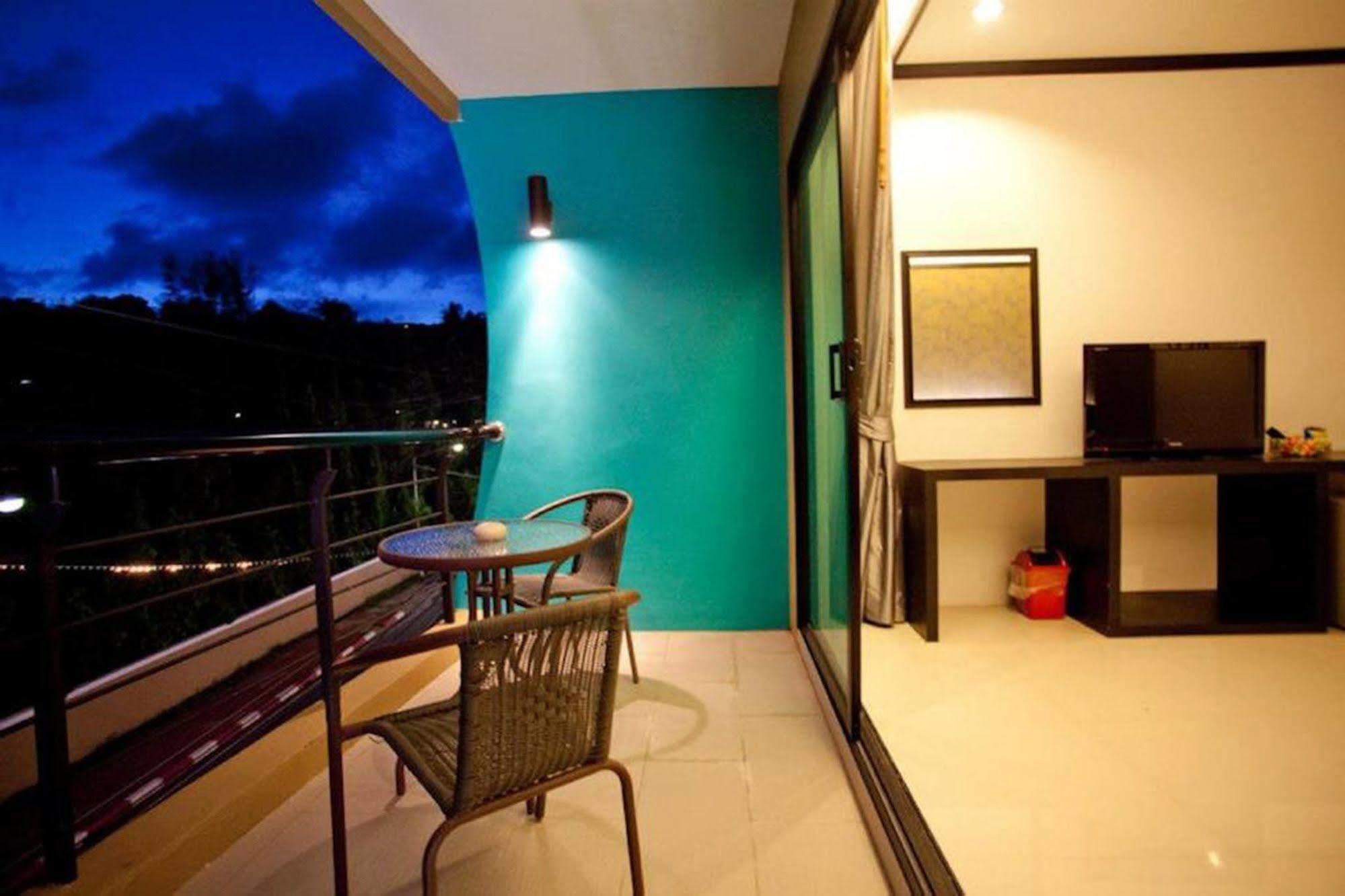 Kata Green Beach Hotel מראה חיצוני תמונה