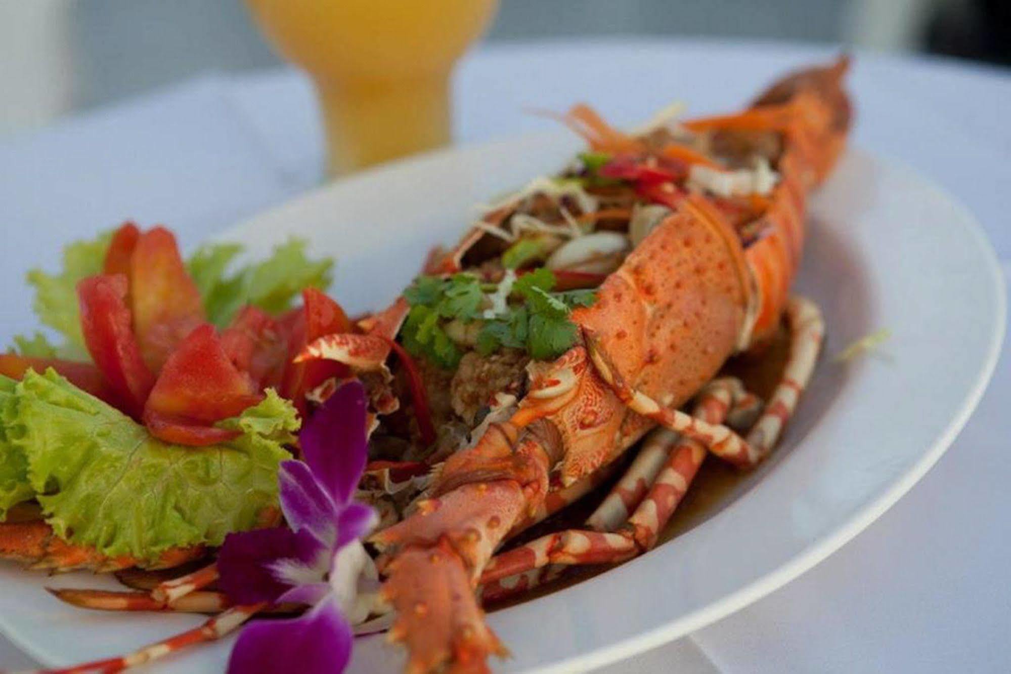 Kata Green Beach Hotel מראה חיצוני תמונה