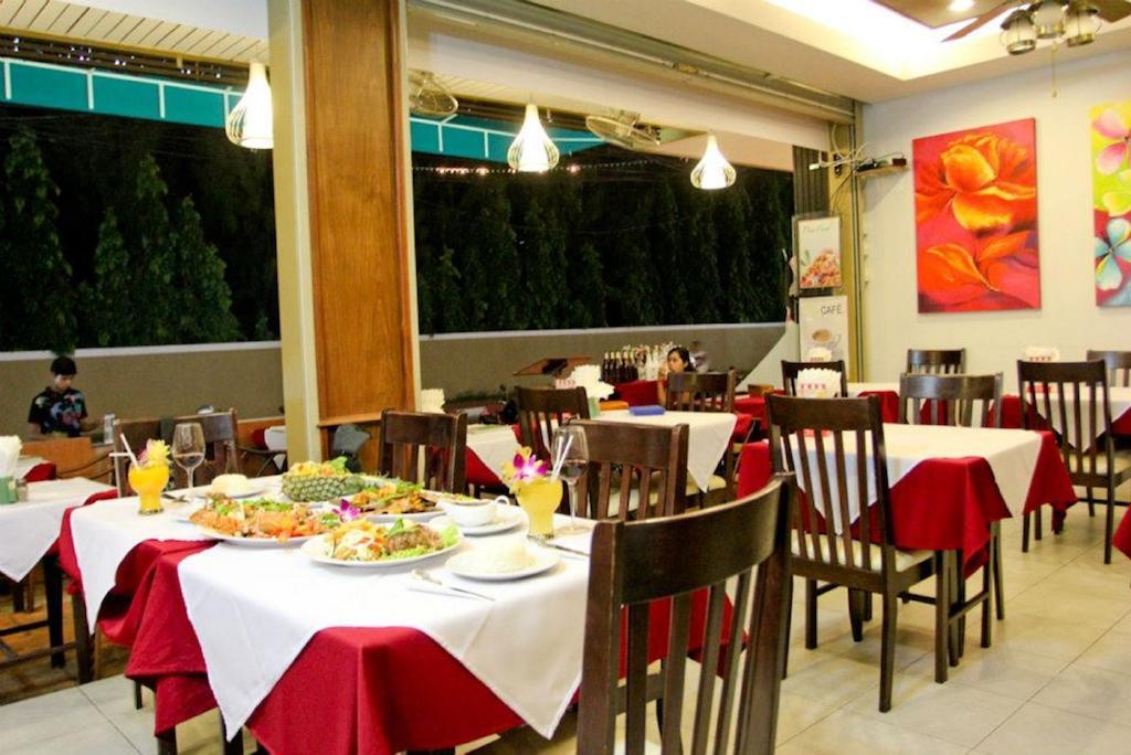 Kata Green Beach Hotel מראה חיצוני תמונה