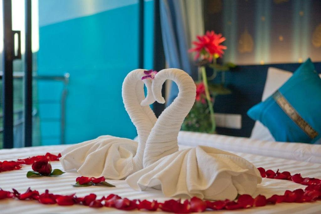 Kata Green Beach Hotel מראה חיצוני תמונה